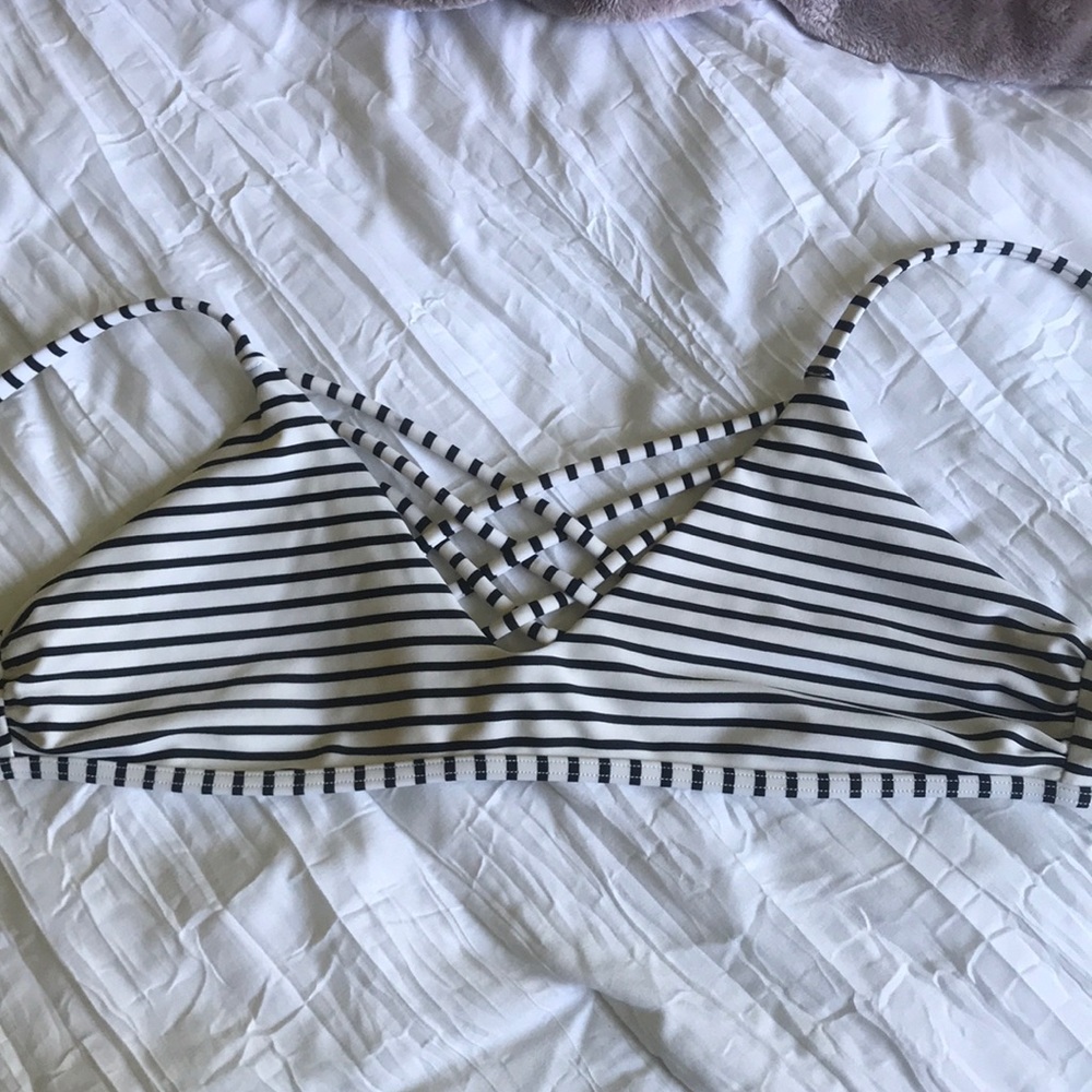 Hollister bikini top